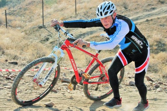 Казахстанская федерация велосипедного спорта выражает глубокие соболезнования родным и близким по поводу невосполнимой утраты — кончины Александра Вдовкина.