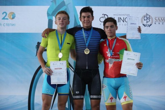 Велосипедисты СКО взяли «золото» в международной гонке «Школьник Казахстана-2018»