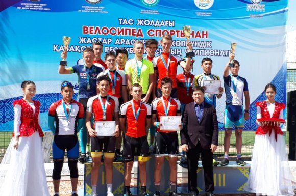 В Кызылорде прошел чемпионат Республики Казахстан в многодневной гонке среди юниоров
