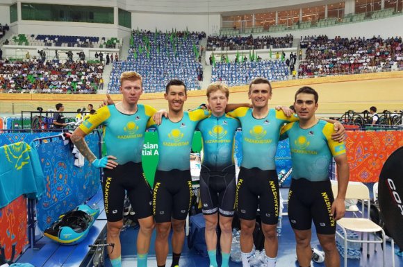 Казахстанские велосипедисты завоевали 3 призовые медали в V Азиатских играх