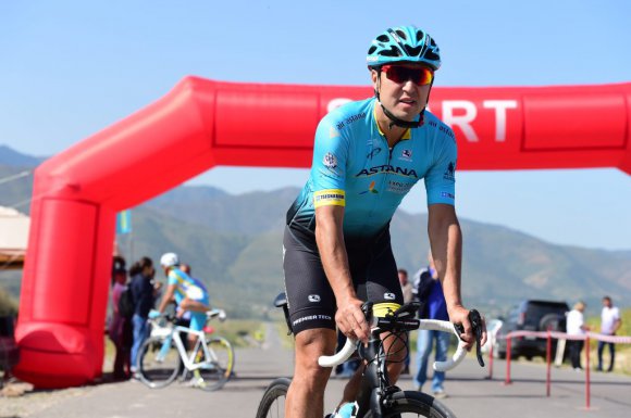 Раимбек Баталов стал бронзовым призером чемпионата по велоспорту среди любителей