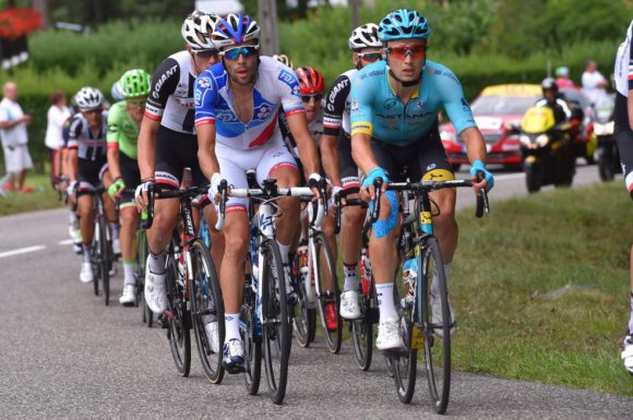 Из-за падения на «Тур де Франс» Луценко не реализовал потенциал, но теперь он решительно настроен на «Вуэльту» — Дархан Калетаев