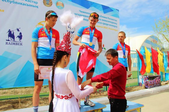 В Кызылорде прошел чемпионат РК по велоспорту на шоссе среди юниоров
