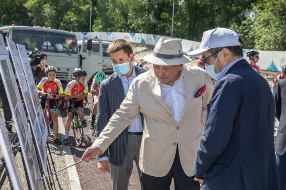 В Алматы начали реконструкцию велотрека