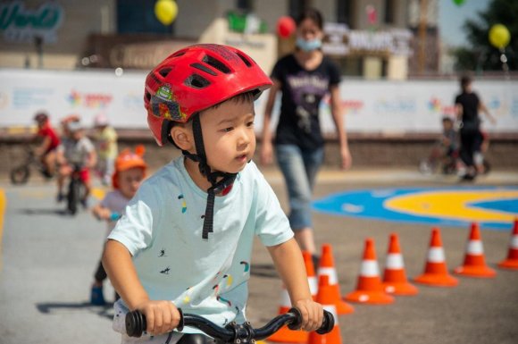 В Казахстане начинает работу   Республиканская детская велосипедная школа