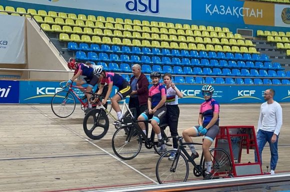 В столице стартовал Национальный чемпионат Республики Казахстан по велосипедному спорту на треке
