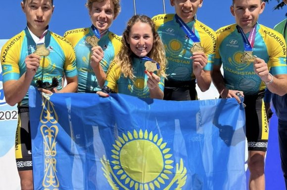 Казахстанские велосипедисты завоевали «золото» на чемпионате Азии