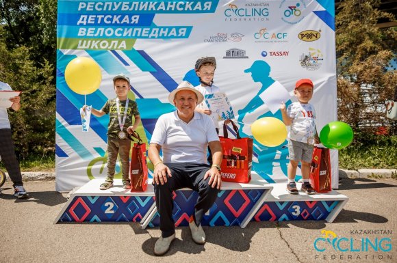 Нұрлан Смағұлов 2022 жылдағы Қазақстандық велоспорт нәтижелерін қорытындылады